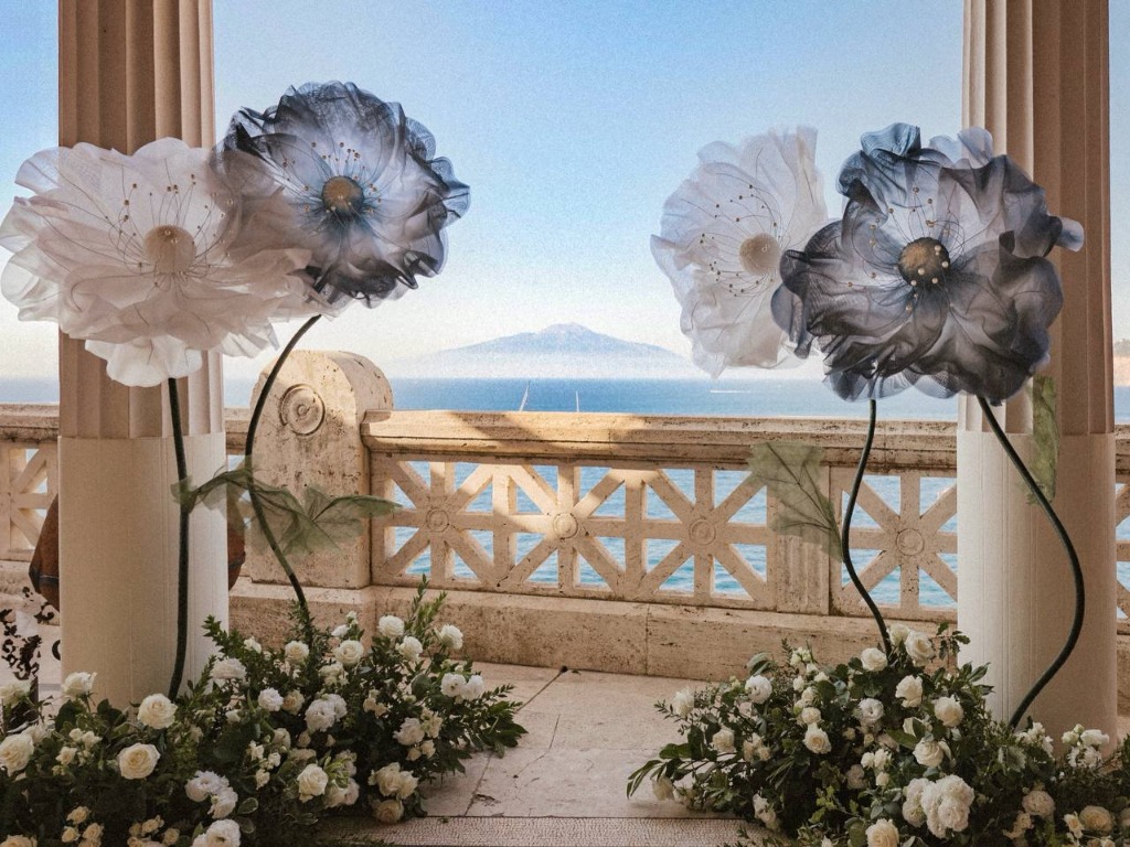 Anemone gigante in organza